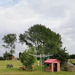 Le Domaine Du Templier - Chapelain Vendégház Borre