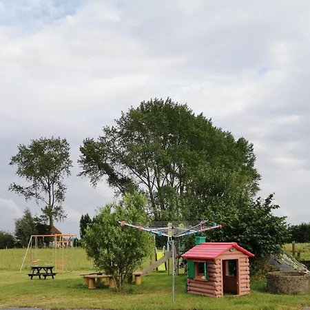 Le Domaine Du Templier - Chapelain Penzion Borre