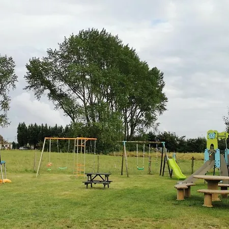 Le Domaine Du Templier - Chapelain Penzion Borre